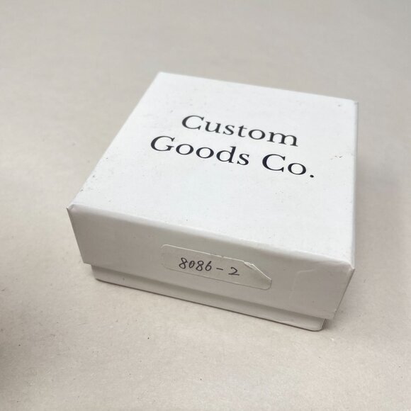 Custom Goods Co S & P Letter Necklace Gold Tone Gift Box‎ New Minimal Dainty - Picture 6 of 6